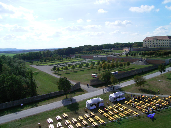 schlosshof_2006_20